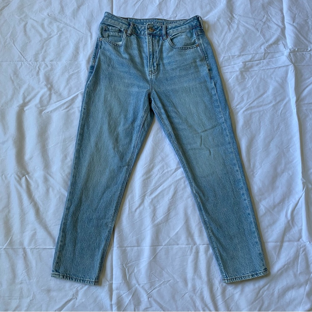Light-Wash American Eagle Jeans